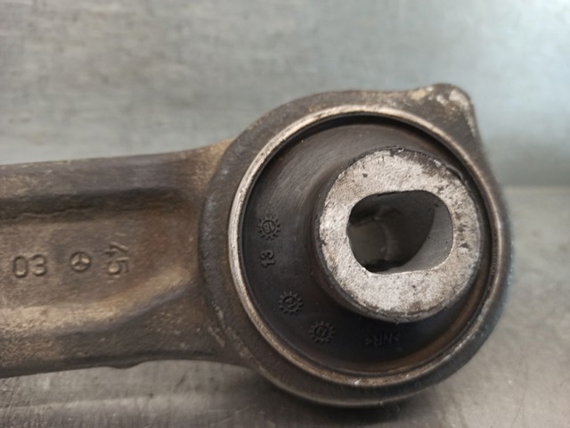A2113308107 MERCEDES Brazo inferior izquierdo de la suspensión delantera  disponible Alicante
