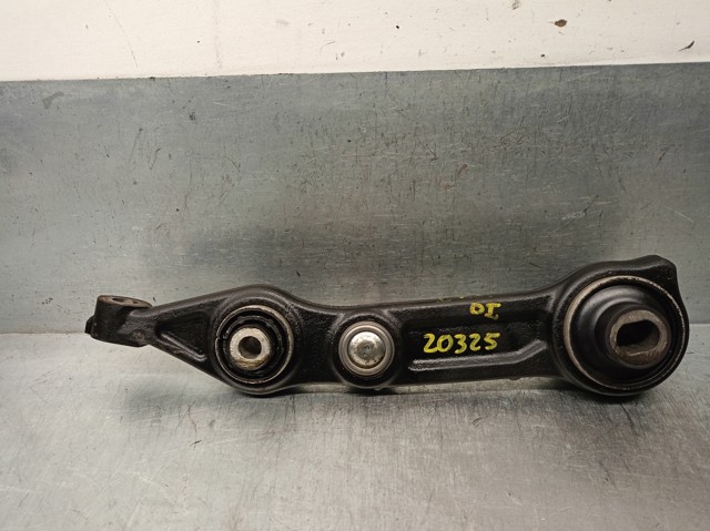 A2113308107 Brazo inferior izquierdo de la suspensión delantera  disponible Burgos
