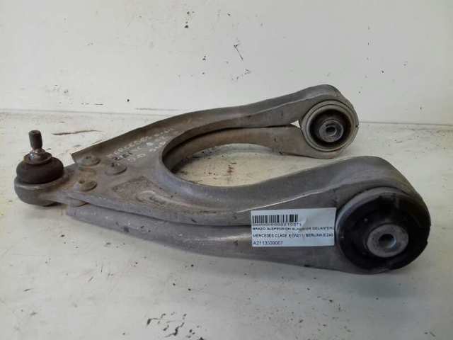 A2113309007 Brazo superior derecho de la suspensión delantera  comprar en Pontevedra