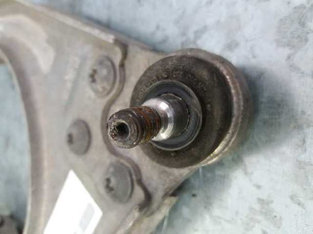 MERCEDES A2113309007 Brazo superior derecho de la suspensión delantera  comprar en Murcia