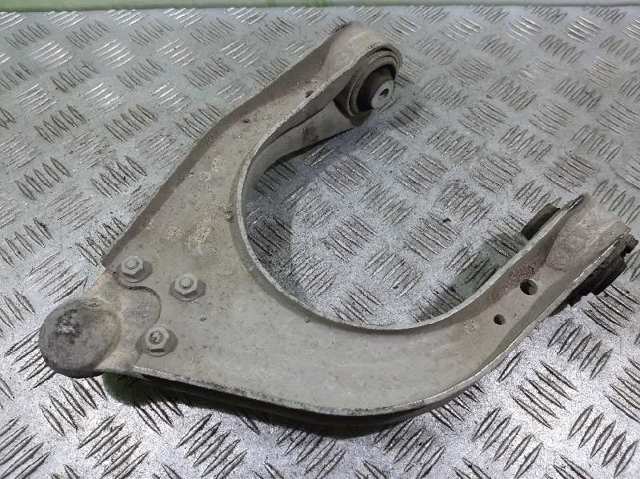 A2113309007 Brazo superior derecho de la suspensión delantera  en stock Sabadell