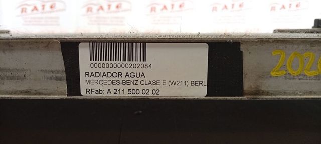 A2115000202 Radiador de refrigeración del motor  disponible Málaga