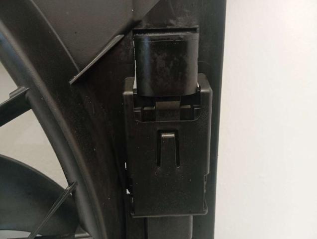 MERCEDES A2115000693 Ventilador de refrigeración completo derecho (motor y hélice)  comprar en Ponferrada