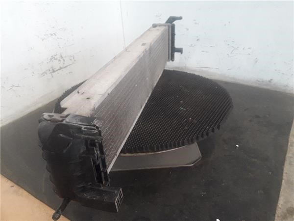 Radiador de aire de admisión A2115001402 Mercedes