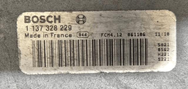 A2115002302 Radiador de refrigeración del motor  comprar en Zaragoza