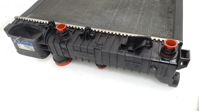 A2115002302 MERCEDES Radiador  en stock Gandía