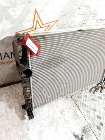 MERCEDES A2115003202 Radiador  en stock Valencia