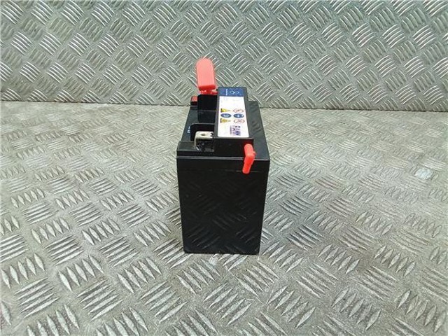 Batería de arranque A2115410001 Mercedes