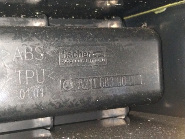 A2116803152 Mercedes