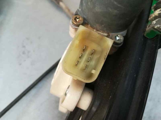A2117200146 Mecanismo de elevalunas de la puerta delantera izquierda  comprar en Zaragoza