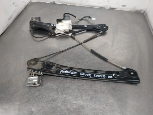 MERCEDES A2117200246 Mecanismo de elevalunas de la puerta delantera derecha  comprar en Ponferrada