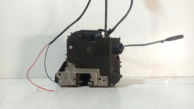 MERCEDES A2117200635 Cerradura de puerta delantera derecha  en stock Terrassa