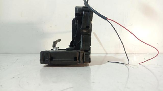 A2117200635 MERCEDES Cerradura de puerta delantera derecha comprar Madrid