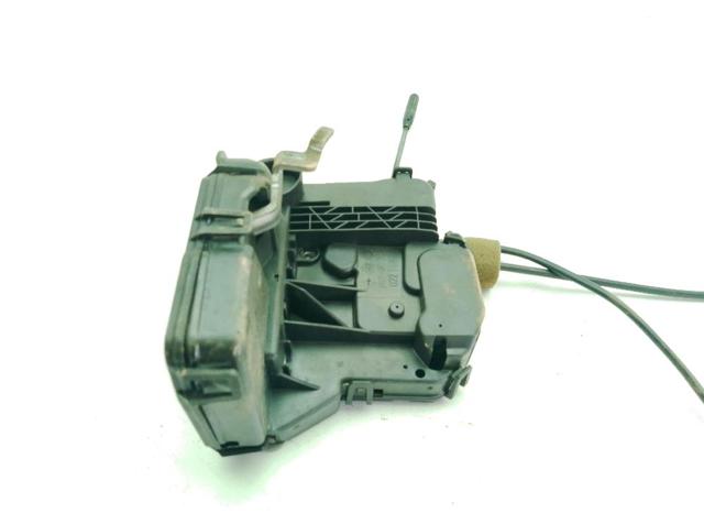 A2117200635 Cerradura de puerta delantera derecha comprar Girona