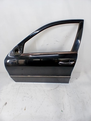 MERCEDES A2117201305 Puerta delantera izquierda  disponible España