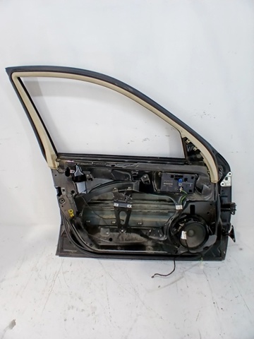 MERCEDES A2117201305 Puerta delantera izquierda  comprar en Ponferrada