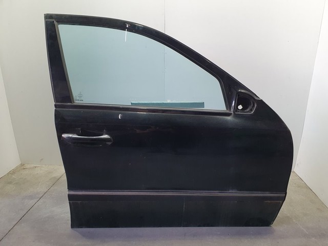 A211720140528 Mercedes