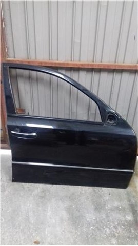 A211720140528 Mercedes