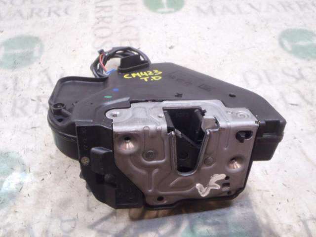 A2117300635 Cerradura de la puerta trasera derecha comprar Sevilla