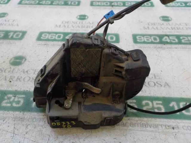 A2117300635 MERCEDES Cerradura de la puerta trasera derecha comprar Alcalá