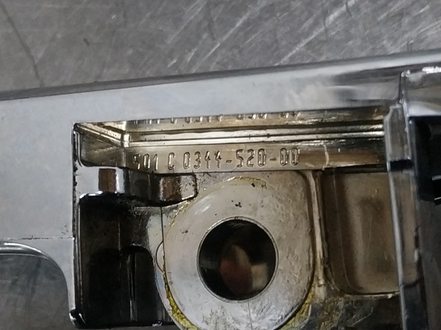 A2117660224 Manija interior derecha de puerta corrediza  disponible Utrera