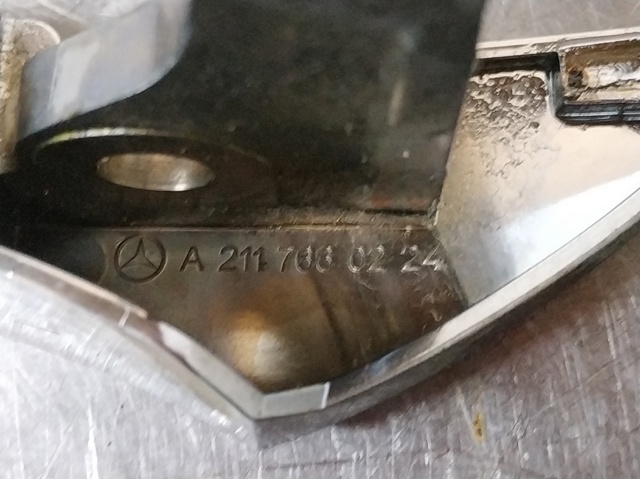 A2117660224 Manija interior derecha de puerta corrediza comprar Almería