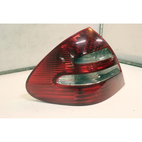 A2118200564 Piloto trasero izquierdo  en stock Castellón