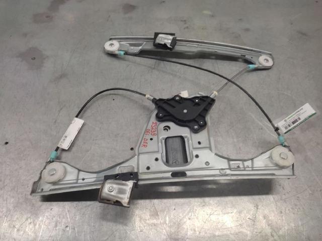 A2118201742 Motor del elevalunas de la puerta delantera izquierda  comprar en Reus