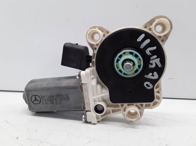 MERCEDES A2118201842 Motor del elevalunas de la puerta delantera derecha comprar Barcelona