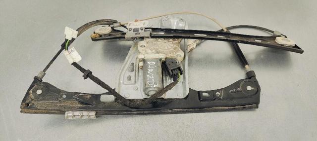 A2118201842 Motor del elevalunas de la puerta delantera derecha  en stock Sabadell
