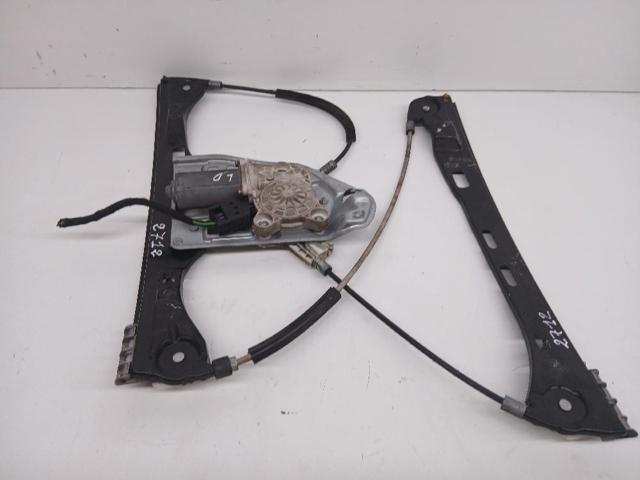 A2118201842 Motor del elevalunas de la puerta delantera derecha  en stock Granada