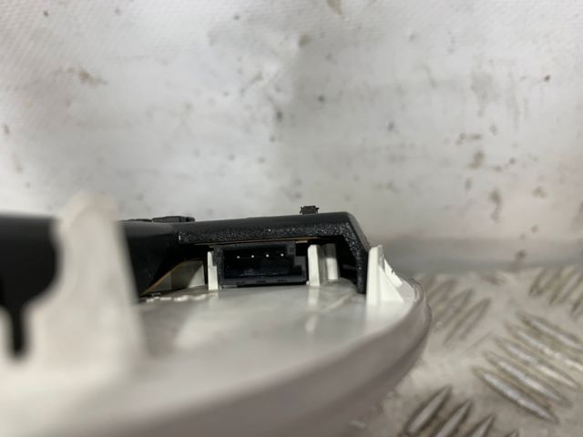 A2118202001 MERCEDES Luz de techo interior (cabina)  en stock Gandía