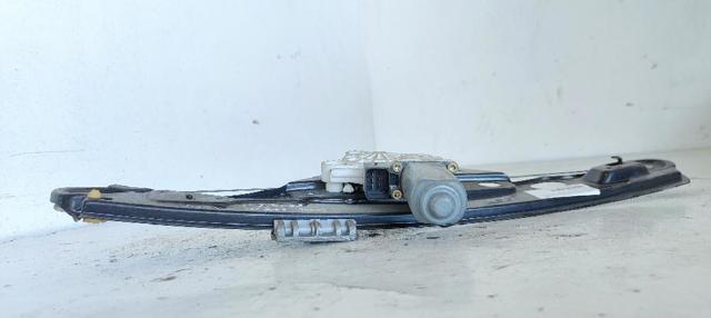 A2118202442 MERCEDES Motor del elevalunas de la puerta trasera derecha comprar Alcalá