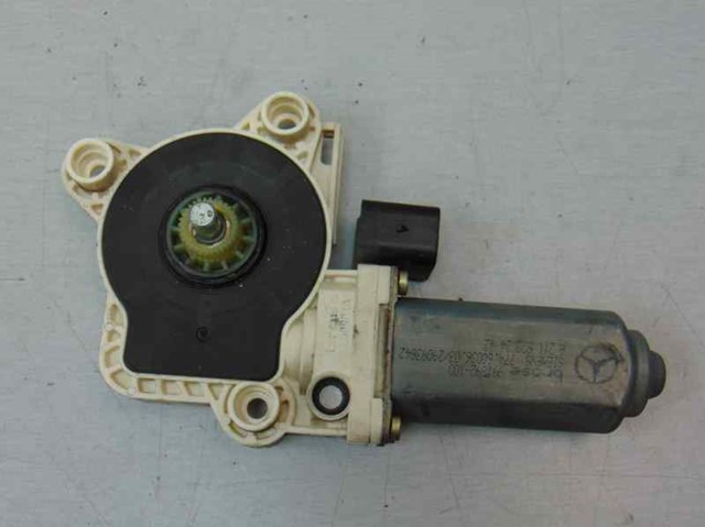 MERCEDES A2118202442 Motor del elevalunas de la puerta trasera derecha  en stock Valencia