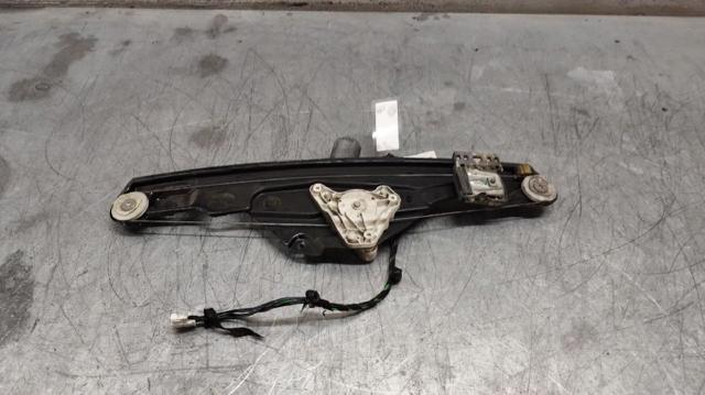 A2118202442 Motor del elevalunas de la puerta trasera derecha  comprar en Zaragoza