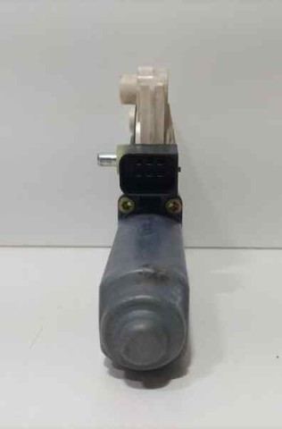 A2118202442 MERCEDES Motor del elevalunas de la puerta trasera derecha  comprar en Lleida
