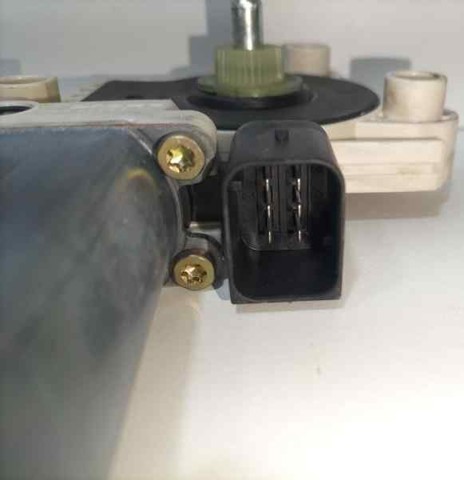 MERCEDES A2118202442 Motor del elevalunas de la puerta trasera derecha  comprar en Murcia