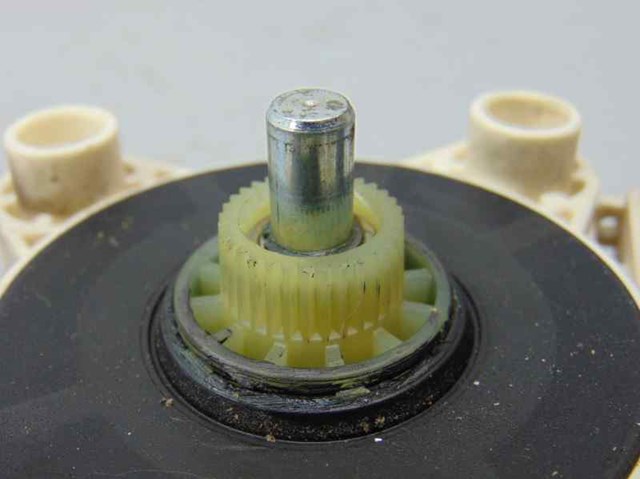 MERCEDES A2118202442 Motor del elevalunas de la puerta trasera derecha  comprar en Murcia