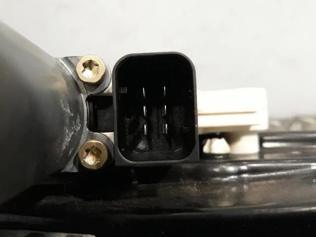 MERCEDES A2118202442 Motor del elevalunas de la puerta trasera derecha  en stock Terrassa