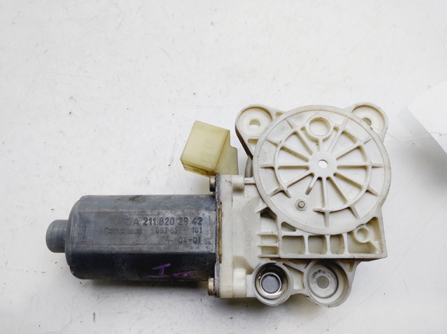 A2118202942 MERCEDES Motor del elevalunas eléctrico  en stock Gandía