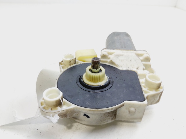 MERCEDES A2118202942 Motor del elevalunas de la puerta delantera izquierda  comprar en Murcia