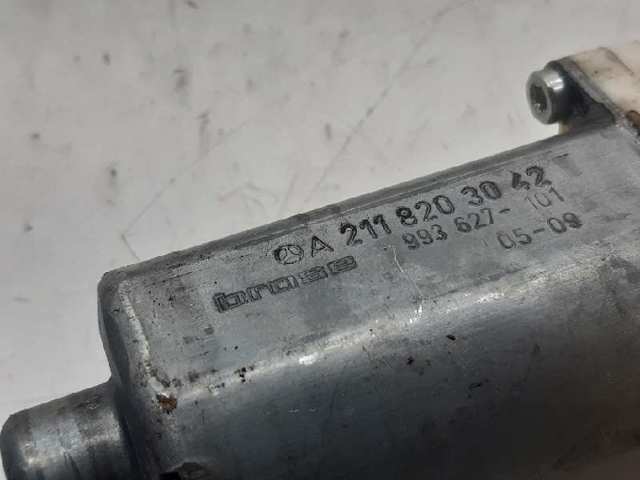 MERCEDES A2118203042 Motor del elevalunas de la puerta delantera derecha comprar Pamplona