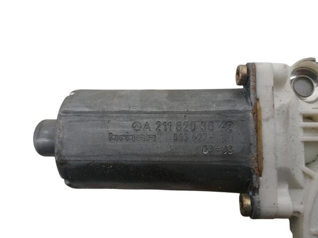 MERCEDES A2118203042 Motor del elevalunas de la puerta delantera derecha  en stock Terrassa