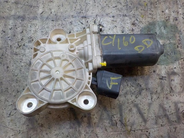 MERCEDES A2118203042 Motor del elevalunas de la puerta delantera derecha comprar Barcelona