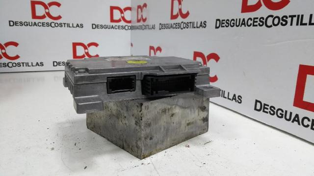 A2118205885 MERCEDES Unidad de control del teléfono  disponible Ourense