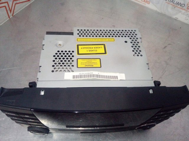 A2118209889 MERCEDES Radio AM/FM  comprar en Jaén