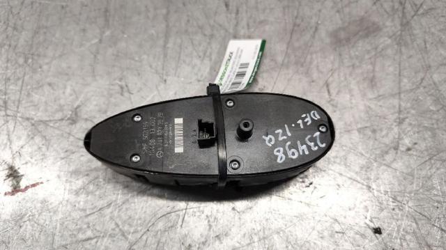 A2118213679 MERCEDES Unidad de control de elevalunas delantera izquierda  disponible Vigo