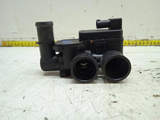 A2118320584 Válvula de calefacción  comprar en Zaragoza
