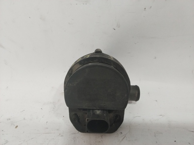 A2118350028 VAG Bomba de agua eléctrica auxiliar  comprar en Oviedo
