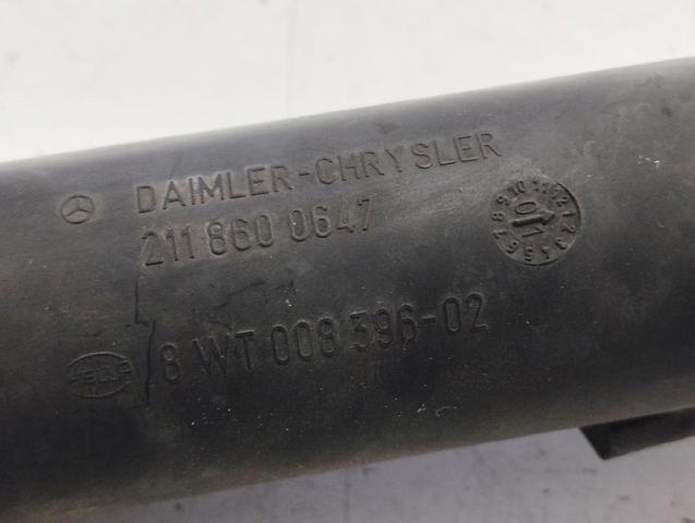 MERCEDES A2118600647 Tobera del lavador de faro delantero derecho  en stock Valencia